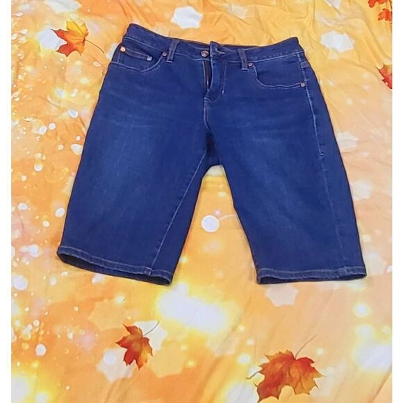 Jag Jean shorts  - Picture 1 of 5